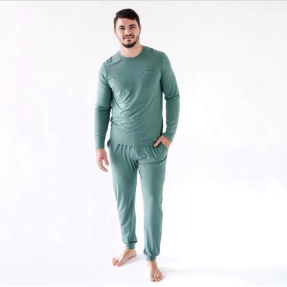 🆕 Men’s Kyte Baby Jogger Set in Pine - Size Medium